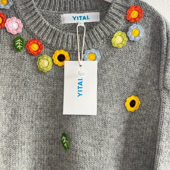 YITAI Lavender Field Hand Embroidery wool Sweater Women Large NWT - Picture 3 of 7